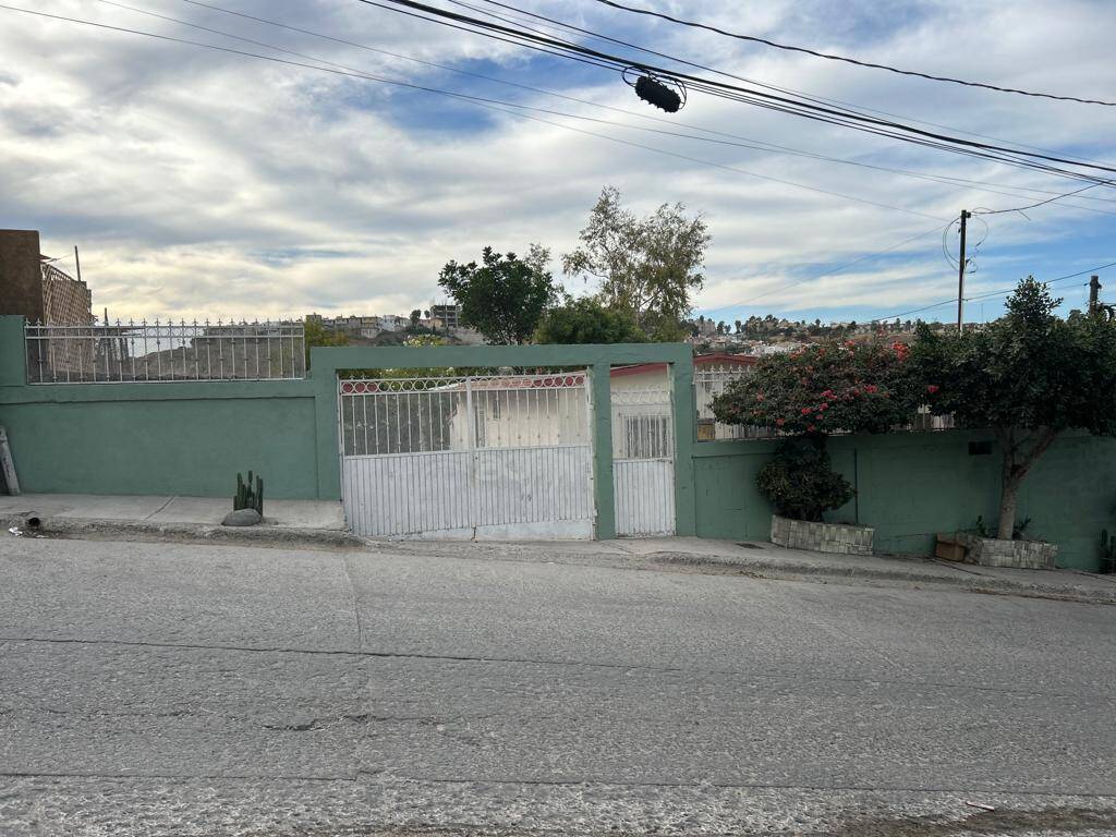 #954 - Casa para Venta en Tijuana - BC