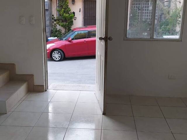#417 - Casa para Venta en Tijuana - BC - 2