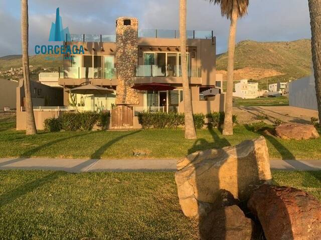 #454 - Casa para Venta en Playas de Rosarito - BC