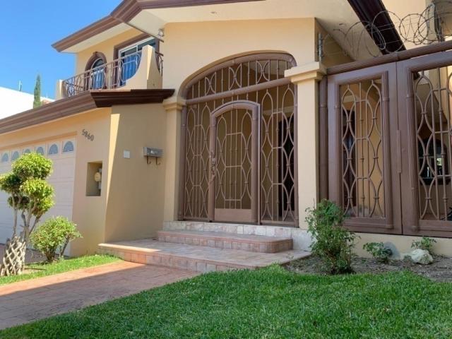 #468 - Casa para Venta en Tijuana - BC - 2
