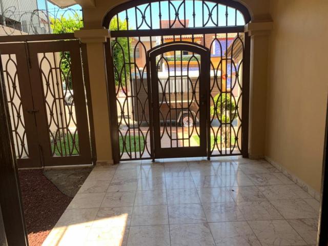 #468 - Casa para Venta en Tijuana - BC - 3