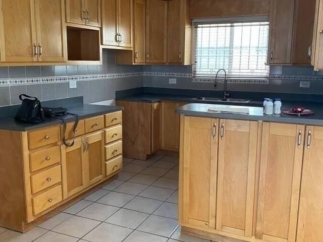 #487 - Casa para Venta en Tijuana - BC - 2