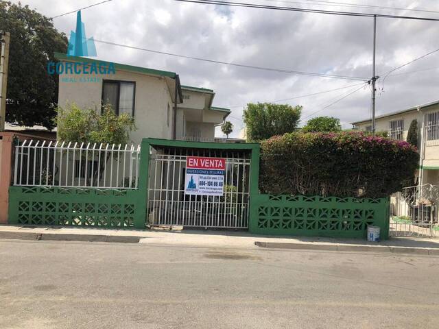 #579 - Casa para Venta en Tijuana - BC - 2