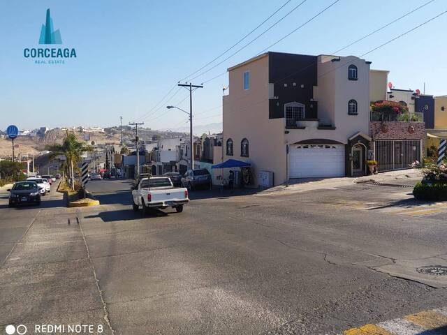#598 - Casa para Venta en Tijuana - BC - 2