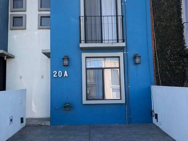 #617 - Casa para Venta en Tijuana - BC - 1