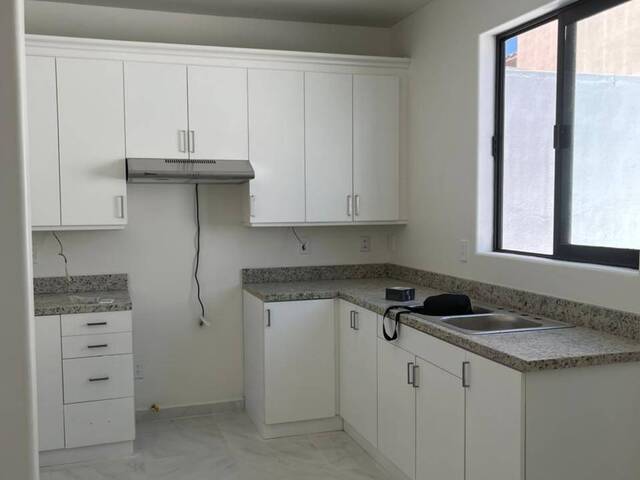 #747 - Casa para Venta en Tijuana - BC - 3