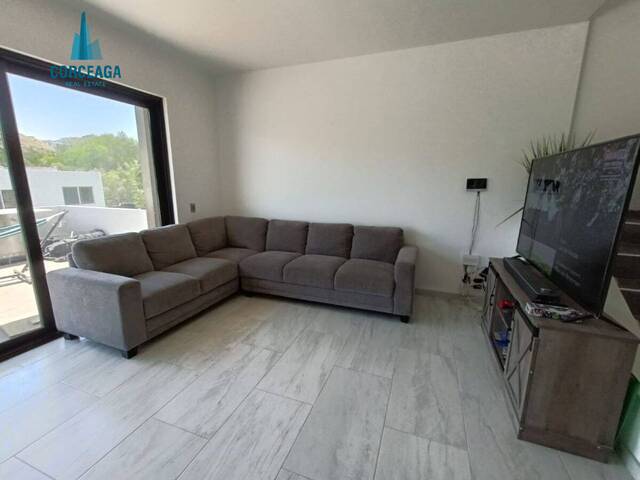 #748 - Casa para Venta en Tijuana - BC - 3