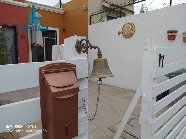 #755 - Casa para Venta en Tijuana - BC - 2