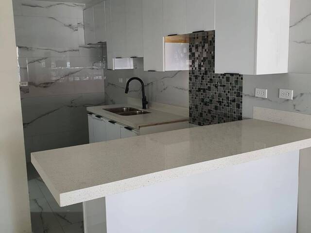#819 - Casa para Venta en Tijuana - BC - 2