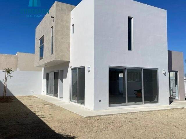 #827 - Casa para Venta en Tijuana - BC - 2