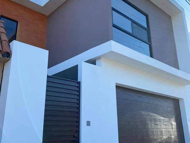 #832 - Casa para Venta en Tijuana - BC - 1