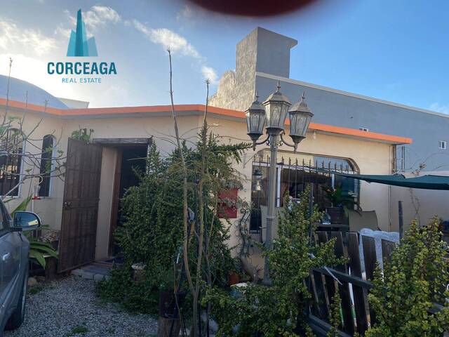 #851 - Casa para Venta en Playas de Rosarito - BC - 2