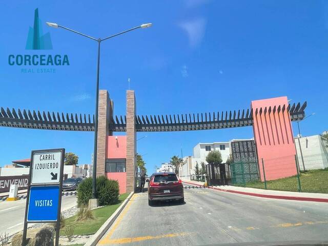 #880 - Casa para Venta en Tijuana - BC - 1