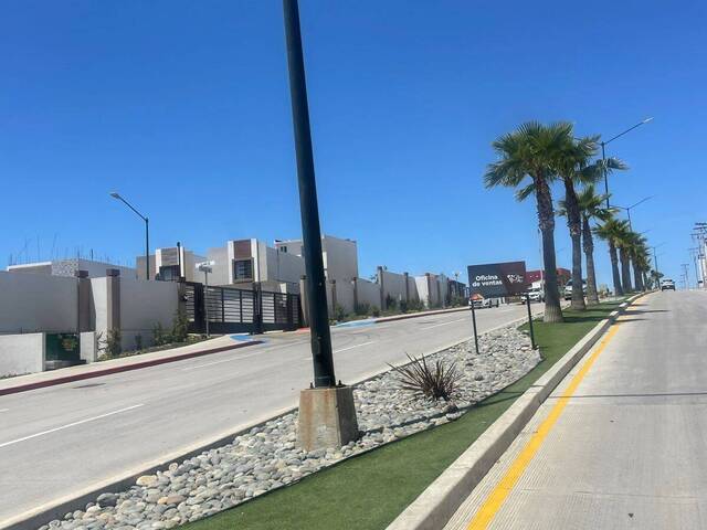 #880 - Casa para Venta en Tijuana - BC - 3