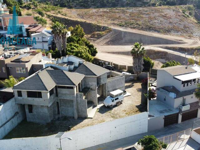 Venta en Lomas de Agua Caliente - Tijuana