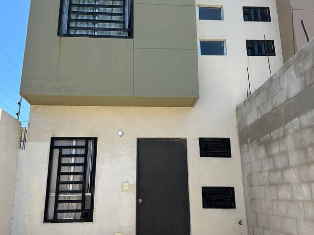 Venta en Las Villas Santa Fe - Tijuana