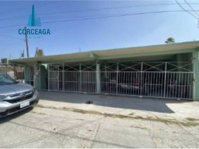 #947 - Casa para Venta en Tijuana - BC - 3