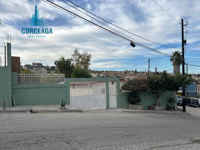 #954 - Casa para Venta en Tijuana - BC - 2