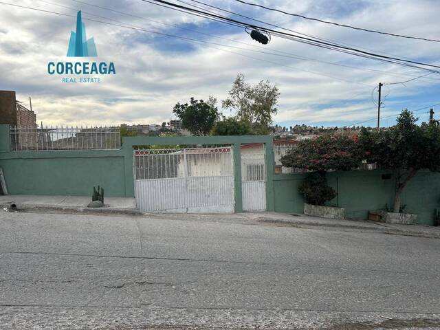 #954 - Casa para Venta en Tijuana - BC - 1