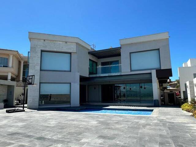 #1143 - Casa para Venta en Tijuana - BC - 3