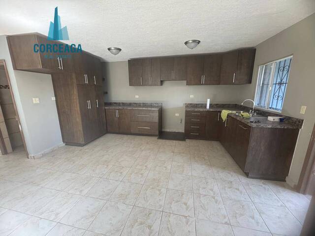 #1133 - Casa para Renta en Tecate - BC - 3