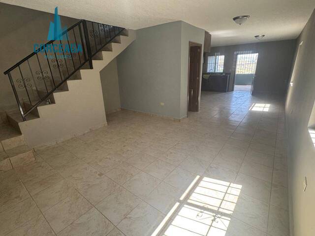 #1133 - Casa para Renta en Tecate - BC - 3