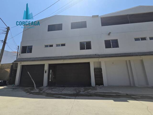 #1052 - Casa para Venta en Tijuana - BC - 2