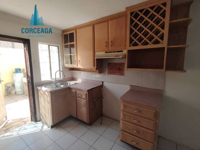 #1192 - Casa para Venta en Tijuana - BC - 1