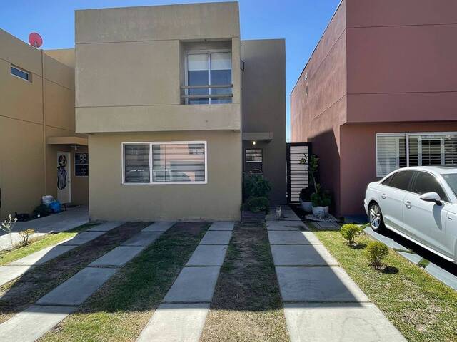 #1194 - Casa para Renta en Tijuana - BC - 1