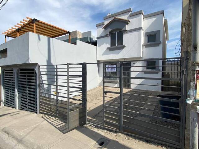 #568 - Casa para Venta en Tijuana - BC - 1