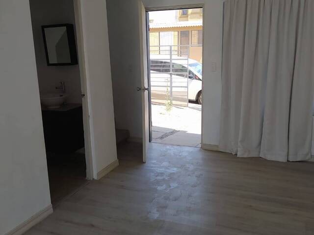 #568 - Casa para Venta en Tijuana - BC - 3